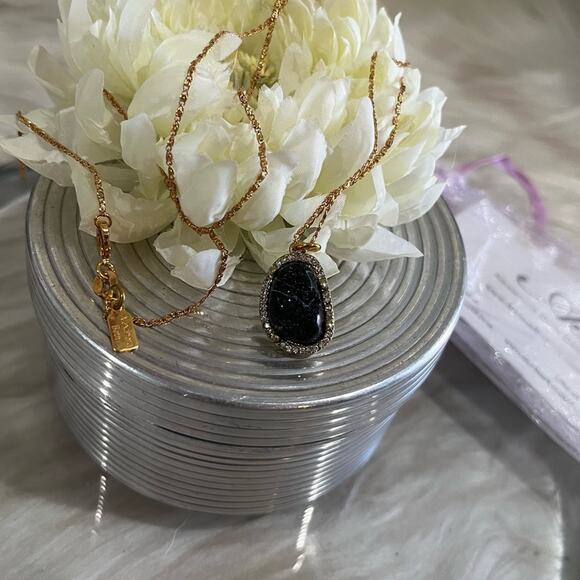 NEW Alexandra Beth Vintage Black Quartz Druzy Geode Halo CZ Pendant Necklace NIP - Picture 6 of 15